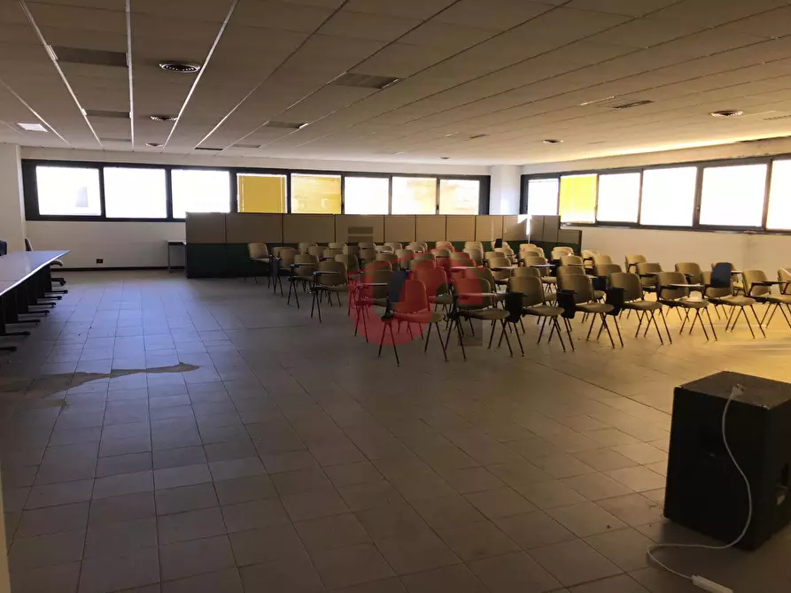 Immagine 10 di Capannone industriale in vendita  in CONTRADA PEZZAPIANA a Benevento