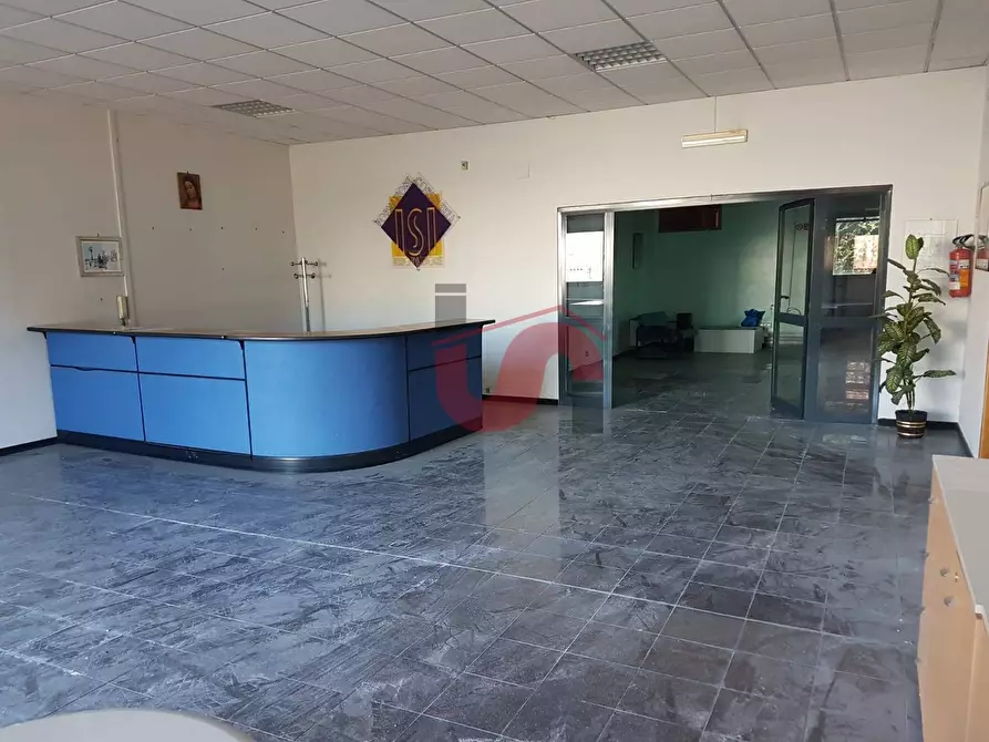 Immagine 5 di Capannone industriale in vendita  in CONTRADA PEZZAPIANA a Benevento