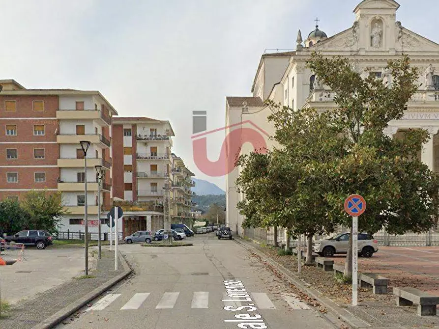 Immagine 1 di Ufficio in vendita  in Viale San Lorenzo (accanto alla Basilica della Madonna delle Grazie) a Benevento