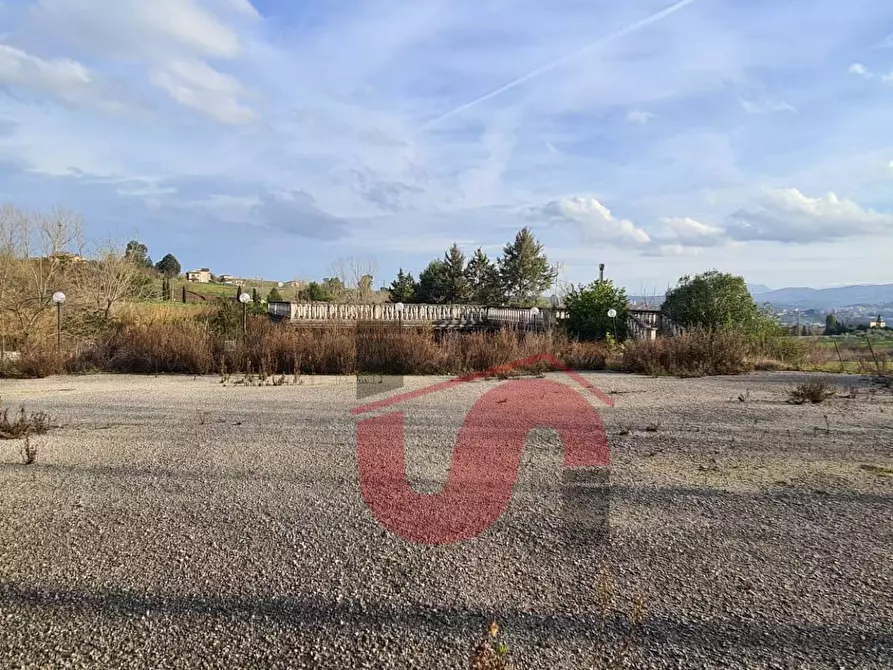 Immagine 27 di Locale commerciale in vendita  in Contrada San Chirico a Benevento