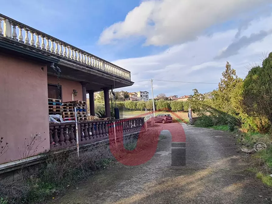 Immagine 25 di Locale commerciale in vendita  in Contrada San Chirico a Benevento