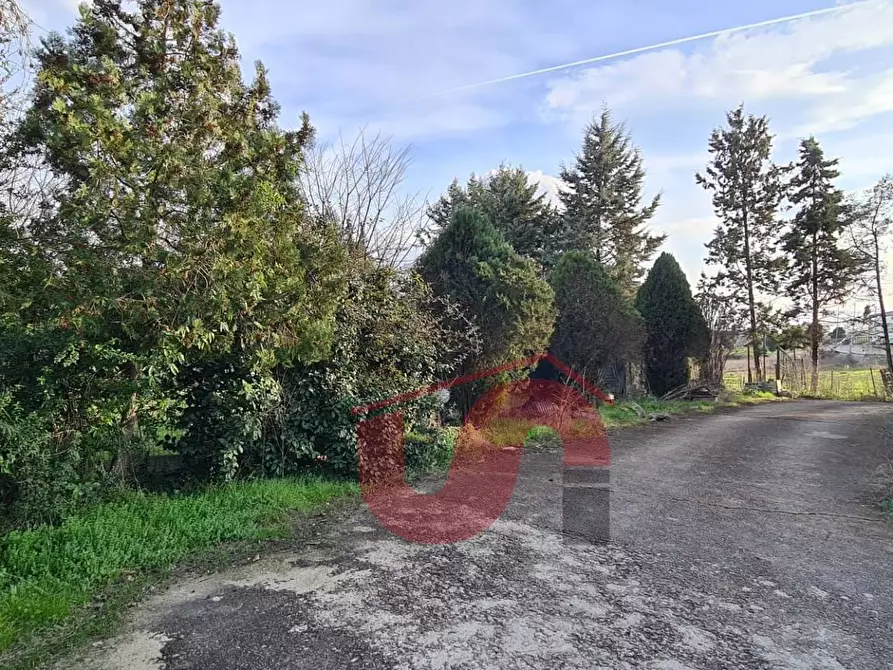 Immagine 39 di Locale commerciale in vendita  in Contrada San Chirico a Benevento