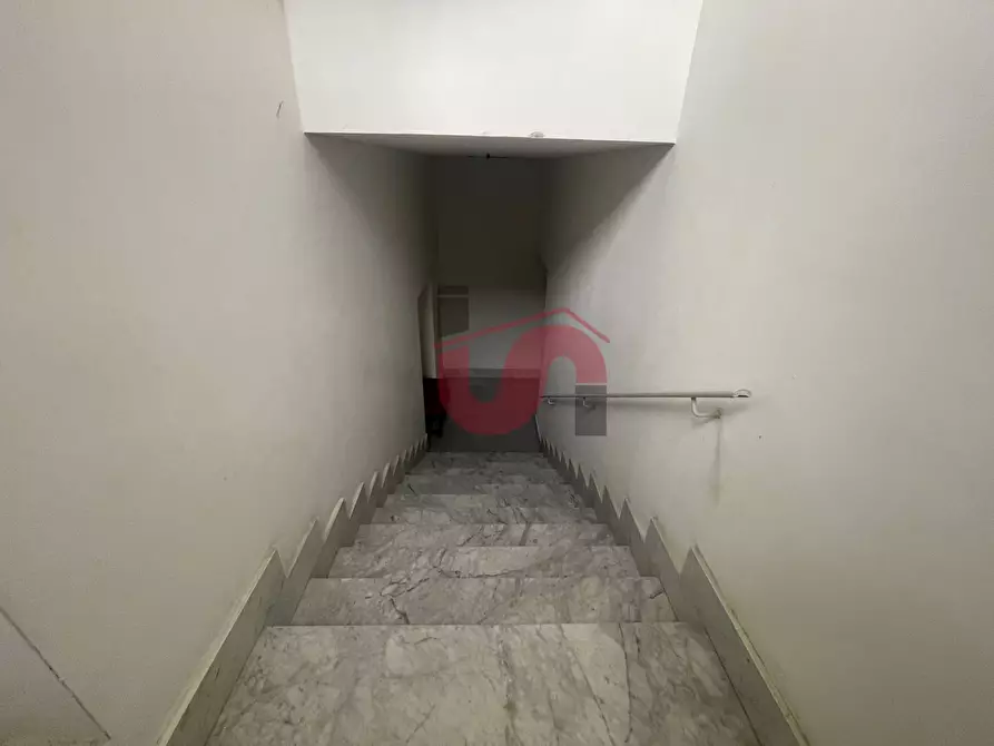 Immagine 61 di Locale commerciale in vendita  in Casale Maccabei a Benevento