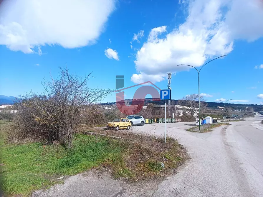 Immagine 7 di Locale commerciale in vendita  in Contrada Olivola a Benevento