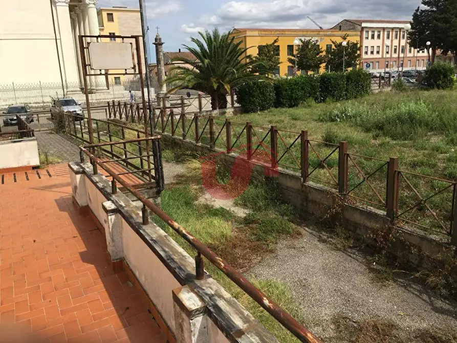 Immagine 5 di Ufficio in vendita  in Viale San Lorenzo (accanto alla Basilica della Madonna delle Grazie) a Benevento