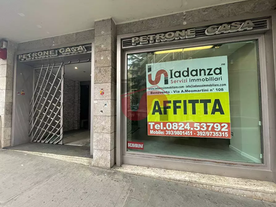 Immagine 3 di Locale commerciale in affitto  in Corso Vittorio Emanuele a Benevento