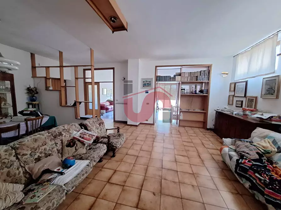 Immagine 5 di Appartamento in vendita  in Viale Spinelli a Calvi