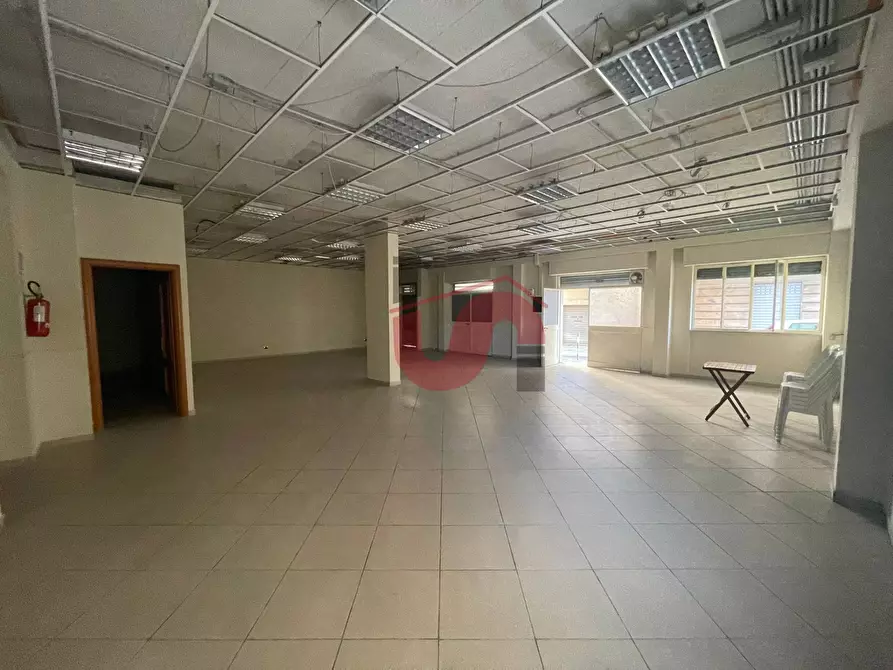 Immagine 7 di Magazzino in vendita  in Via Tommaso Bucciano a Benevento