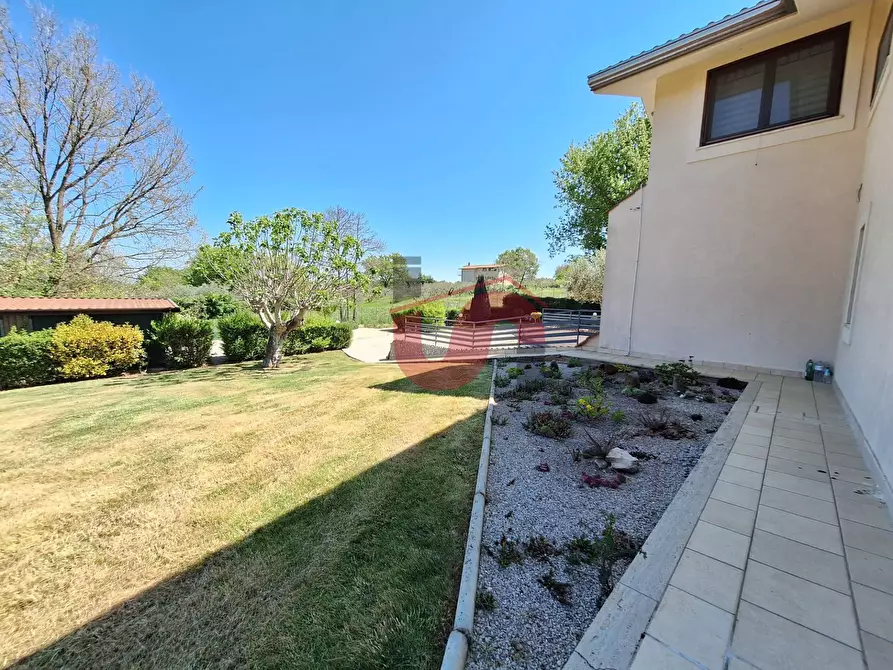 Immagine 33 di Villa in vendita  in Località Pastene a Arpaise