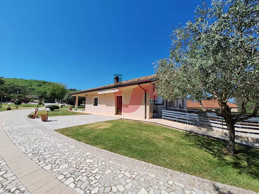 Immagine 41 di Villa in vendita  in Località Pastene a Arpaise