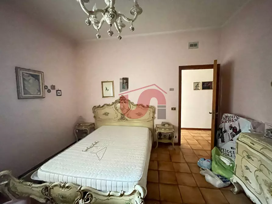 Immagine 31 di Appartamento in vendita  in Viale Spinelli a Calvi