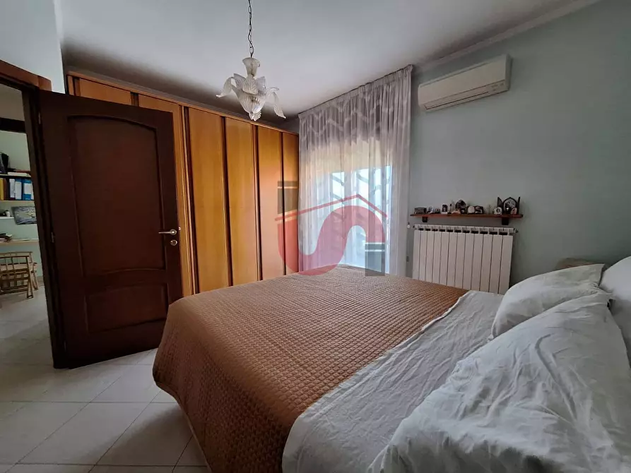 Immagine 44 di Villa in vendita  in Via Avellino a Benevento