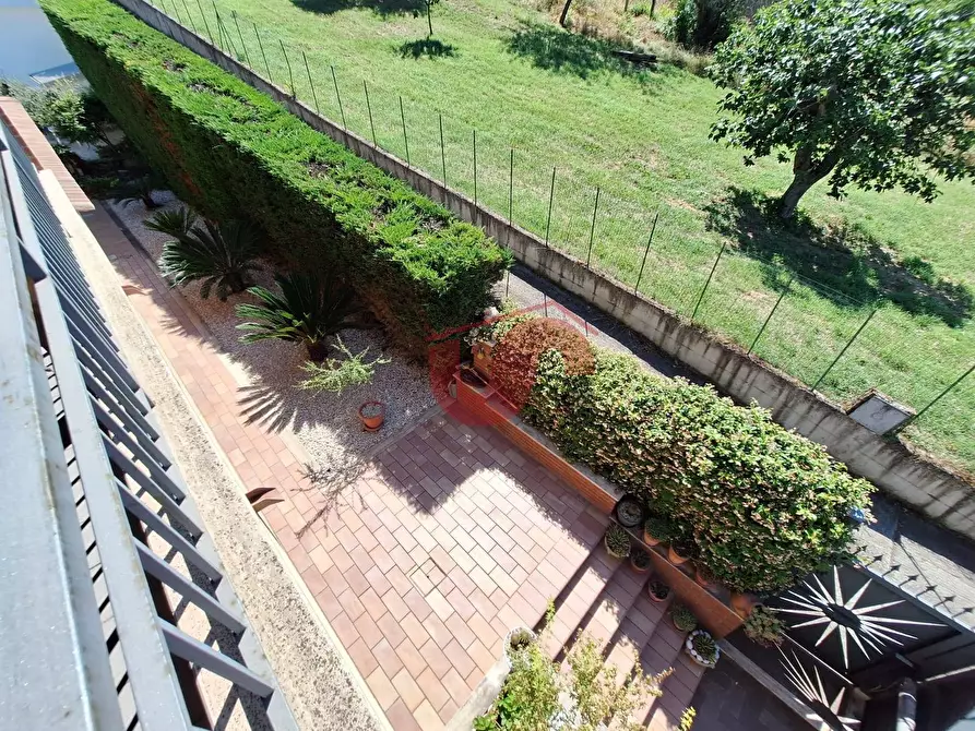 Immagine 42 di Villa in vendita  in Via Avellino a Benevento