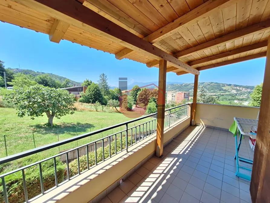 Immagine 39 di Villa in vendita  in Via Avellino a Benevento