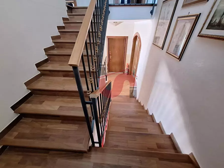 Immagine 36 di Villa in vendita  in Via Avellino a Benevento