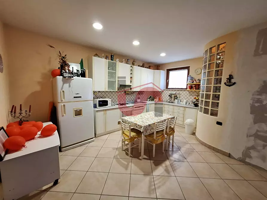 Immagine 55 di Villa in vendita  in Via Avellino a Benevento