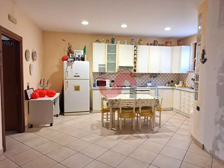 Immagine 60 di Villa in vendita  in Via Avellino a Benevento