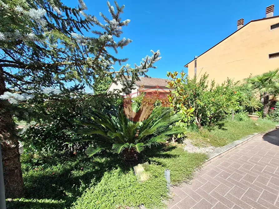 Immagine 68 di Villa in vendita  in Via Avellino a Benevento