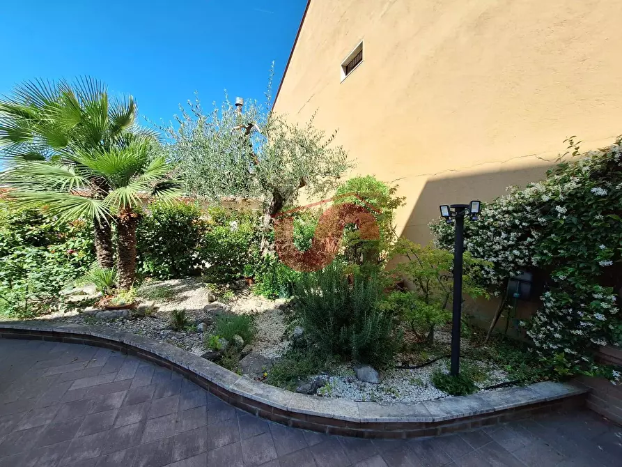 Immagine 72 di Villa in vendita  in Via Avellino a Benevento