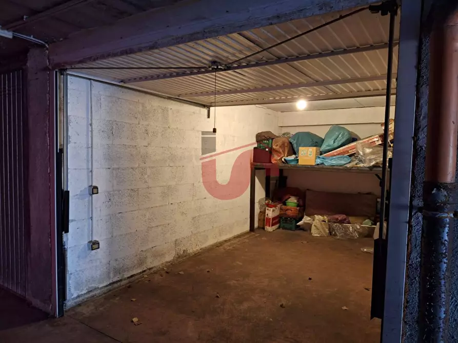 Immagine 9 di Box auto in vendita  in Via Vittime di Nassiriya a Benevento