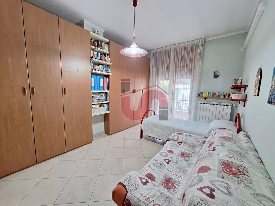 Immagine 40 di Villa in vendita  in Via Avellino a Benevento