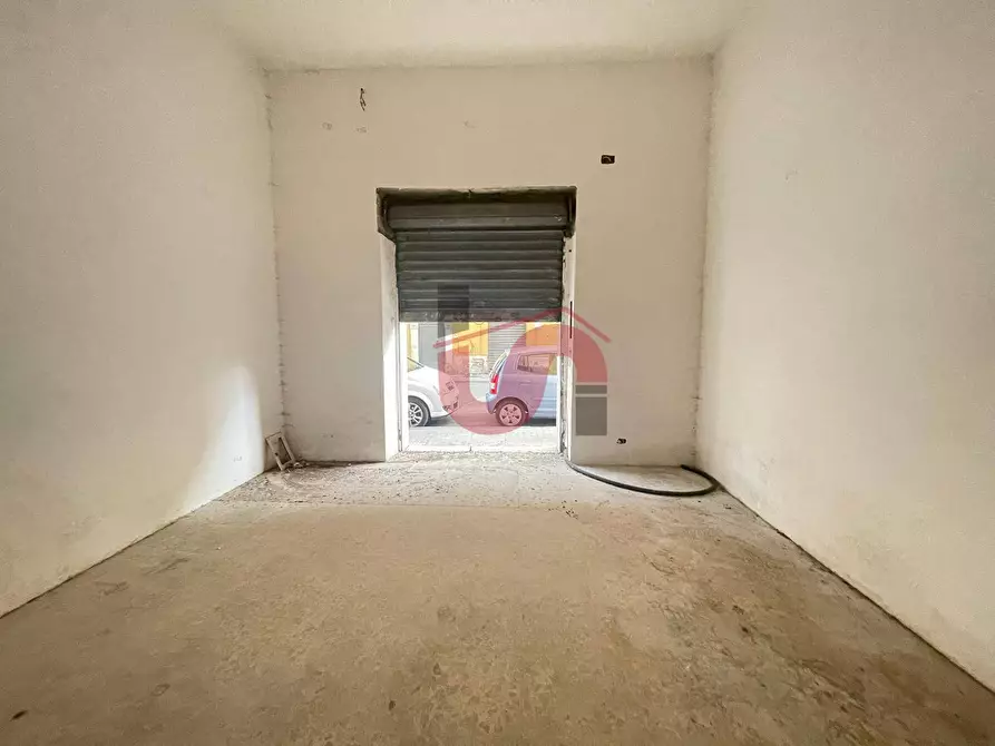 Immagine 6 di Locale commerciale in affitto  in Via Dei Mulini a Benevento