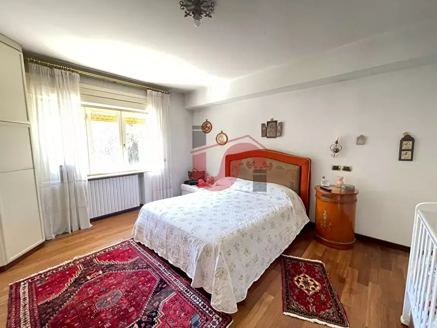 Immagine 31 di Villa in vendita  in Via ferinando bozza a Benevento