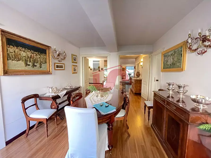 Immagine 40 di Villa in vendita  in Via ferinando bozza a Benevento