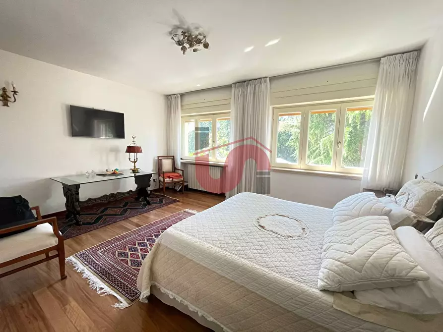 Immagine 27 di Villa in vendita  in Via ferinando bozza a Benevento