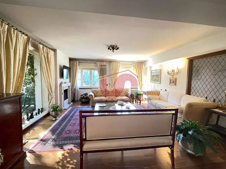 Immagine 42 di Villa in vendita  in Via ferinando bozza a Benevento