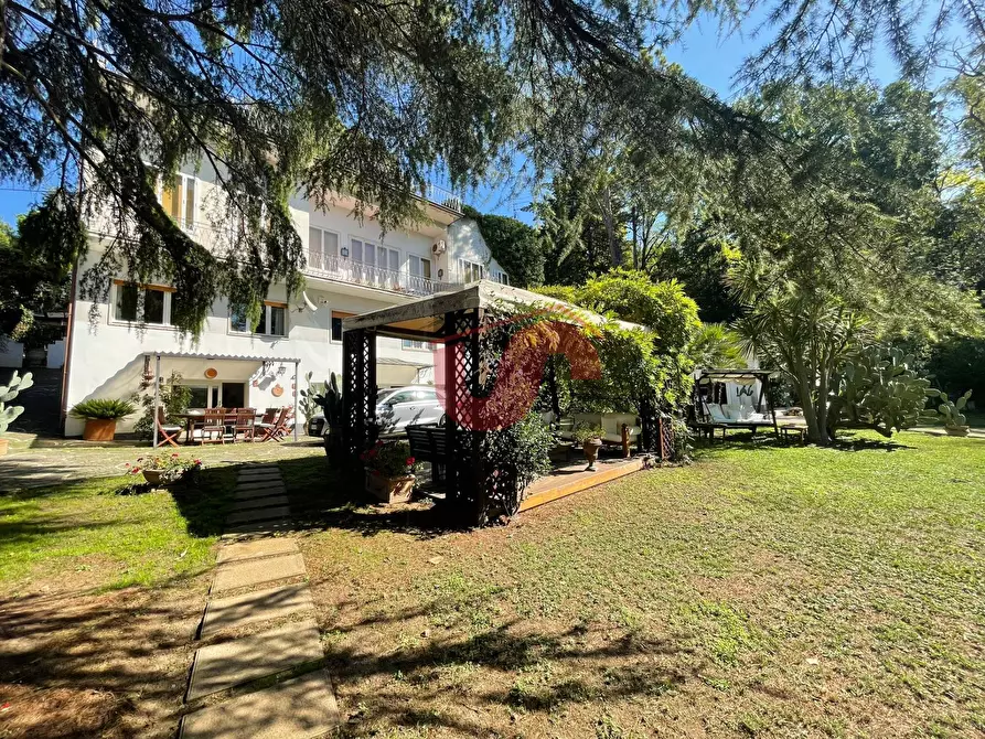 Immagine 60 di Villa in vendita  in Via ferinando bozza a Benevento