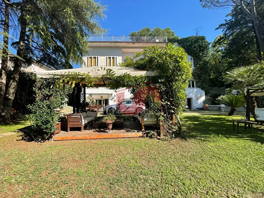 Immagine 61 di Villa in vendita  in Via ferinando bozza a Benevento