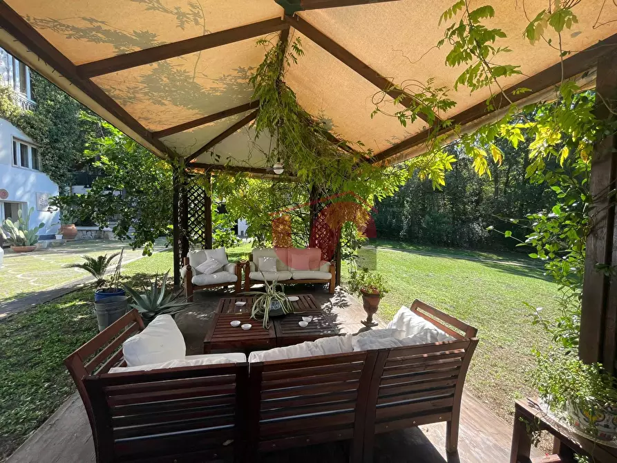 Immagine 57 di Villa in vendita  in Via ferinando bozza a Benevento