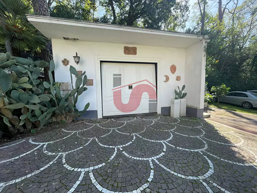 Immagine 63 di Villa in vendita  in Via ferinando bozza a Benevento