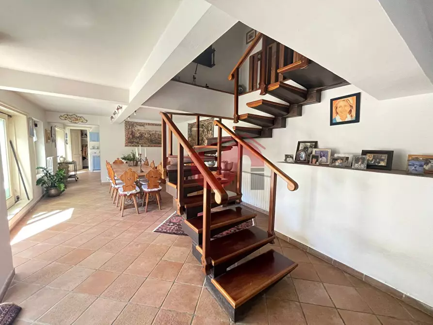 Immagine 50 di Villa in vendita  in Via ferinando bozza a Benevento