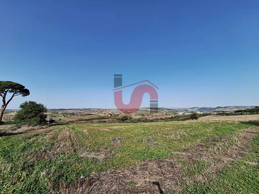 Immagine 3 di Terreno residenziale in vendita  in Via dei Dauni a Benevento