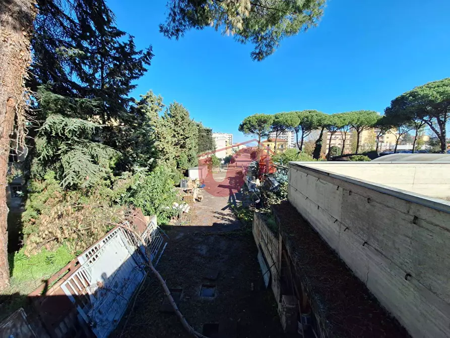 Immagine 13 di Locale commerciale in vendita  in Via Marco da Benevento a Benevento