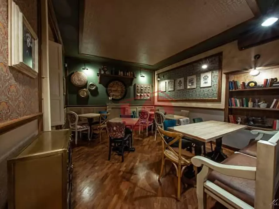 Immagine 35 di Attività commerciale in vendita  in Corso Garibaldi a Benevento