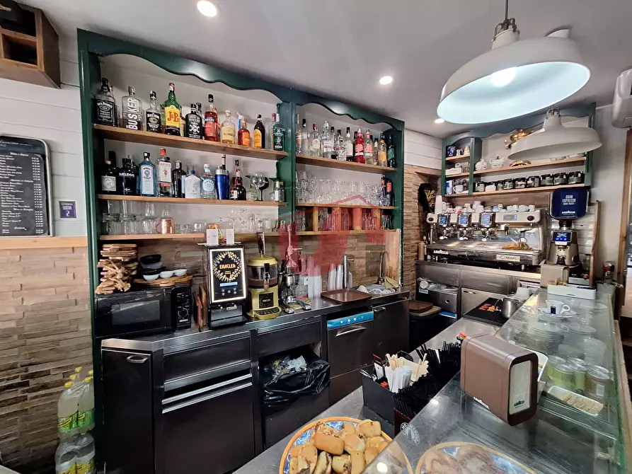 Immagine 22 di Attività commerciale in vendita  in Corso G.Garibaldi a Benevento