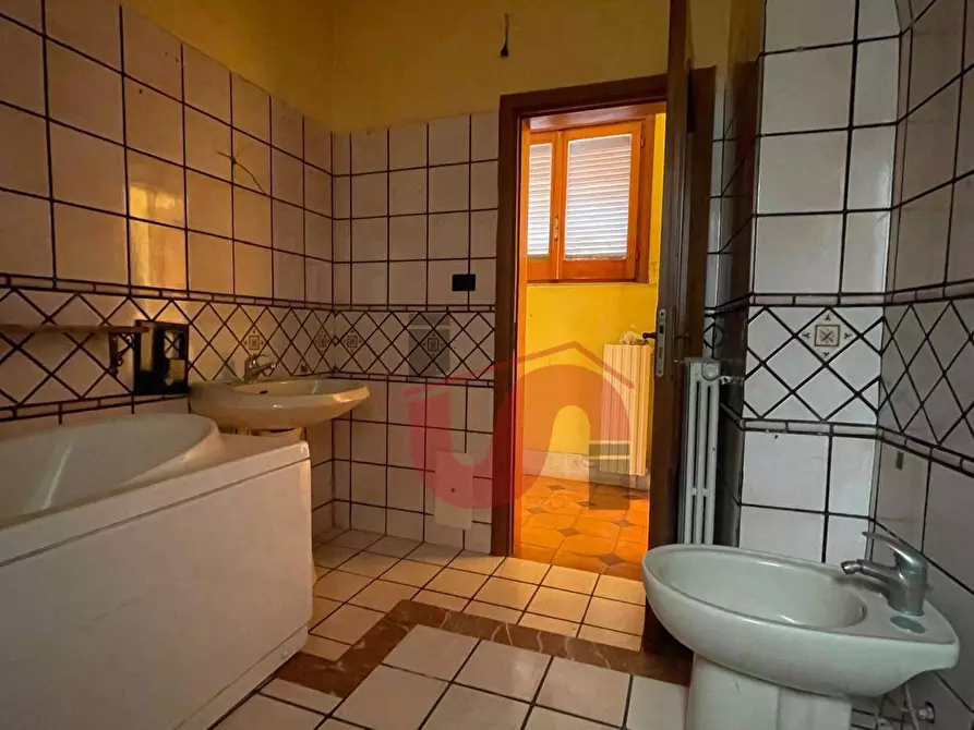 Immagine 29 di Casa semindipendente in vendita  in Via Arechi a Benevento