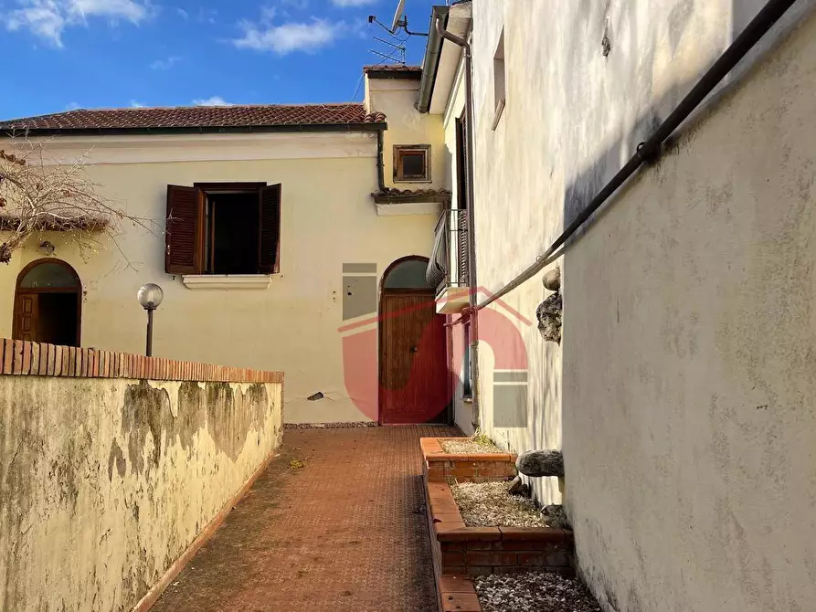 Immagine 10 di Casa semindipendente in vendita  in Via Arechi a Benevento