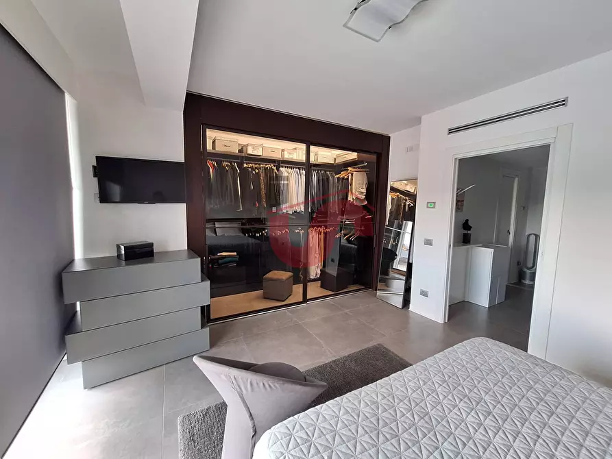 Immagine 33 di Villa in vendita  in Contrada San Vitale a Benevento