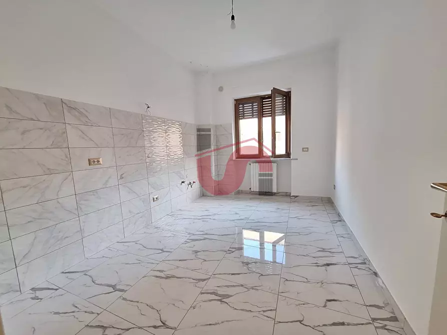 Immagine 9 di Appartamento in vendita  in Via Marone a Benevento