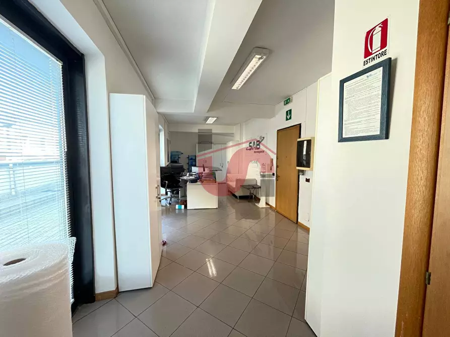 Immagine 6 di Ufficio in affitto  in Via Goduti a Benevento