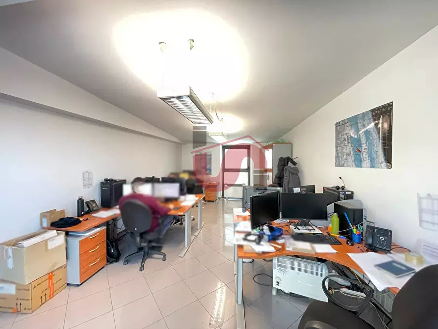Immagine 5 di Ufficio in affitto  in Via Goduti a Benevento