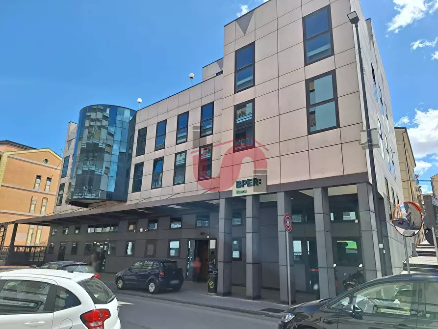 Immagine 3 di Ufficio in affitto  in Via Goduti a Benevento