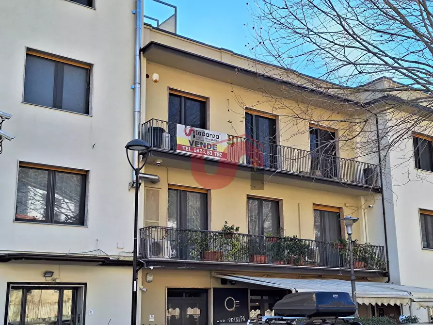 Immagine 3 di Appartamento in vendita  in Viale Bracanelli a Vitulano