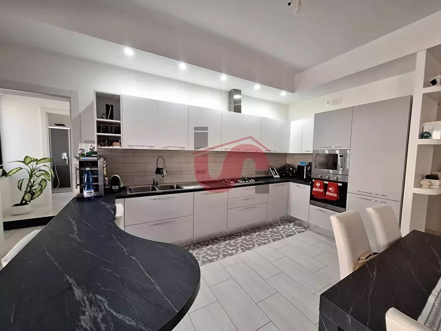 Immagine 9 di Appartamento in vendita  in Viale Bracanelli a Vitulano