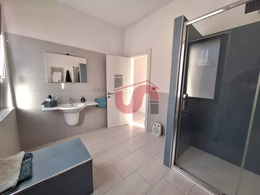 Immagine 34 di Appartamento in vendita  in Viale Bracanelli a Vitulano