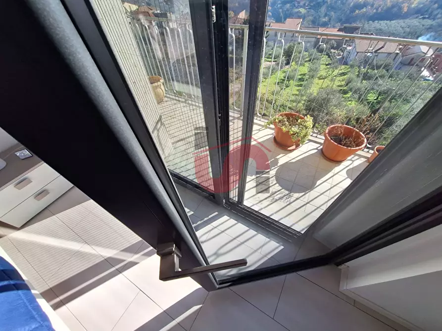 Immagine 36 di Appartamento in vendita  in Viale Bracanelli a Vitulano